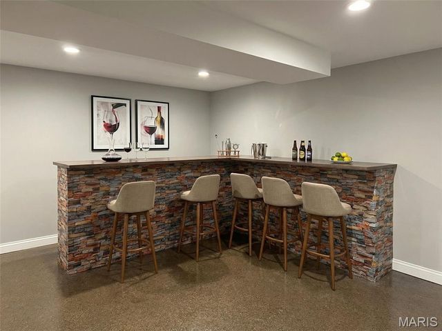 212 W Thornton Avenue, Rock Hill, MO 63119