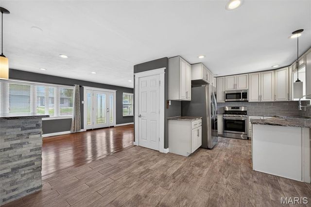 212 W Thornton Avenue, Rock Hill, MO 63119