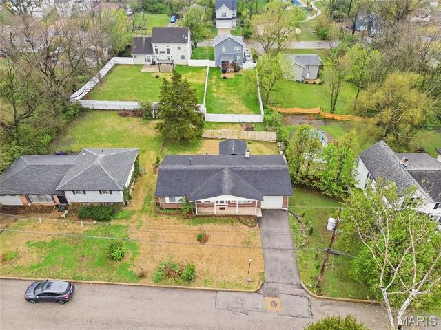 212 W Thornton Avenue, Rock Hill, MO 63119