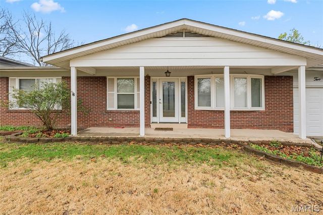 212 W Thornton Avenue, Rock Hill, MO 63119