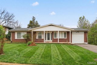 212 W Thornton Avenue, Rock Hill, MO 63119