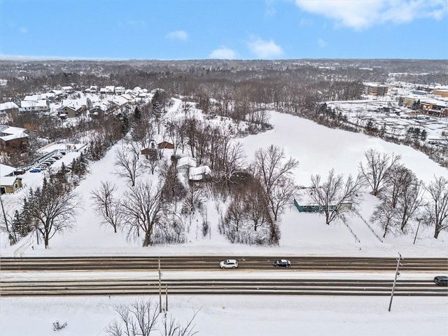 2967 Knapp Street, Grand Rapids, MI 49525