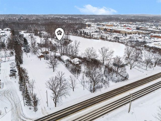 2967 Knapp Street, Grand Rapids, MI 49525