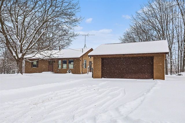 2967 Knapp Street, Grand Rapids, MI 49525