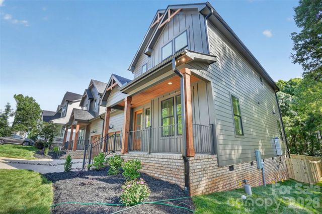 421 W Cama Street, Charlotte, NC 28217
