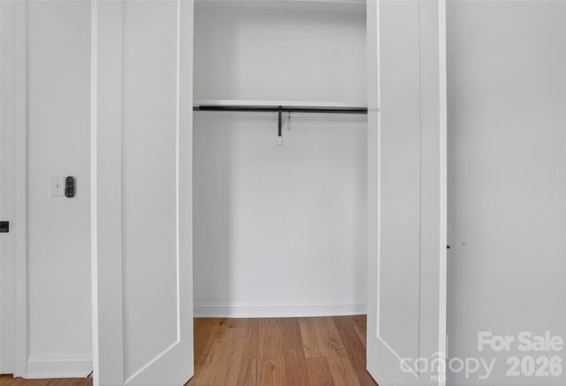 421 W Cama Street, Charlotte, NC 28217