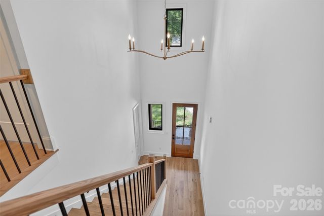 421 W Cama Street, Charlotte, NC 28217