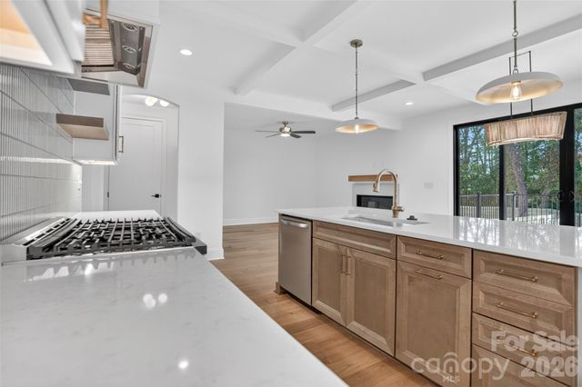 421 W Cama Street, Charlotte, NC 28217