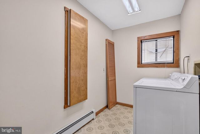 228 MCKENDIMEN RD, Medford Lakes, NJ 08055