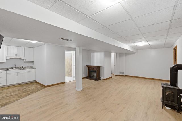 906 HIDDEN HOLLOW DR, Gap, PA 17527