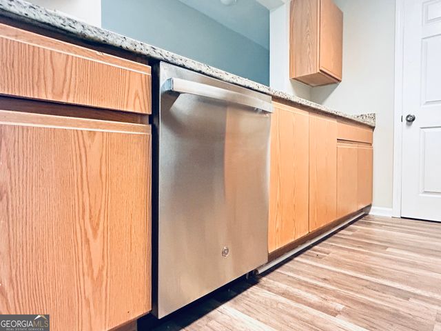 8201 Fairington Village Drive, Lithonia, GA 30038