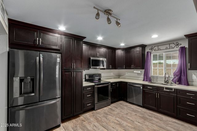 14642 N 34TH Street, Phoenix, AZ 85032