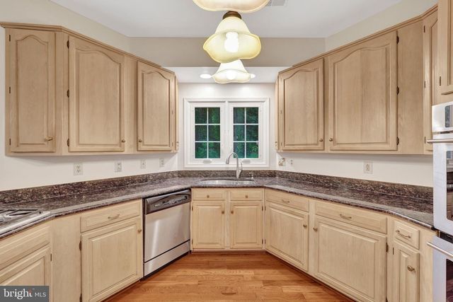 47314 VISTA CT, Sterling, VA 20165