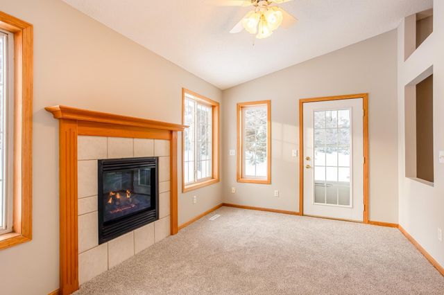 8537 Telford Lane, Brooklyn Park, MN 55443
