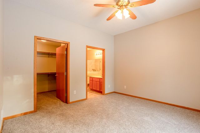 8537 Telford Lane, Brooklyn Park, MN 55443