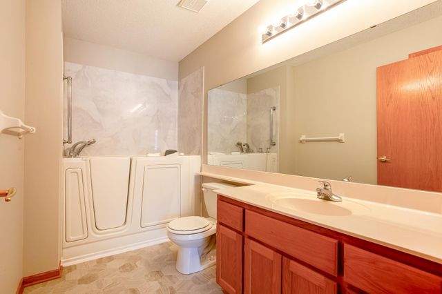 8537 Telford Lane, Brooklyn Park, MN 55443