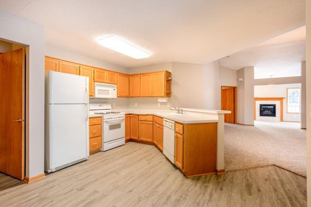 8537 Telford Lane, Brooklyn Park, MN 55443