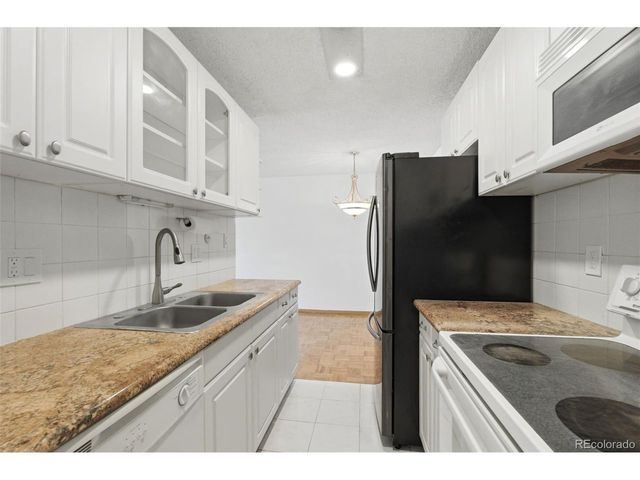 7755 E Quincy Ave 302A5, Denver, CO 80237