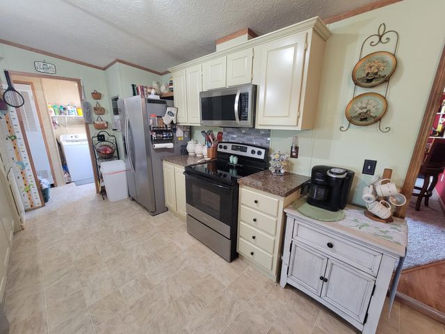 15326 Carlisle Road, Crittenden, KY 41030