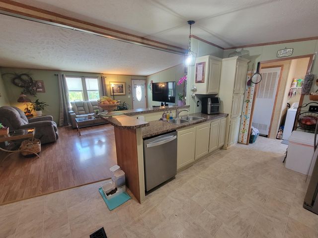 15326 Carlisle Road, Crittenden, KY 41030