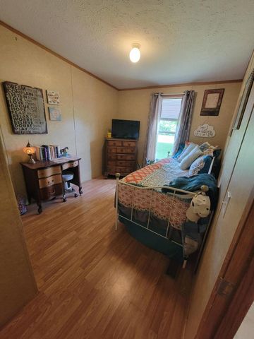 15326 Carlisle Road, Crittenden, KY 41030