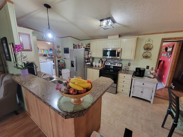 15326 Carlisle Road, Crittenden, KY 41030