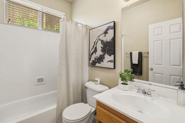 2218 Endeavor Way, Sacramento, CA 95834