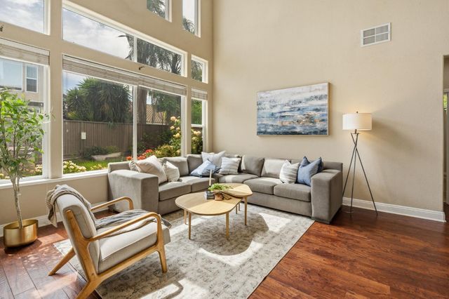 2218 Endeavor Way, Sacramento, CA 95834