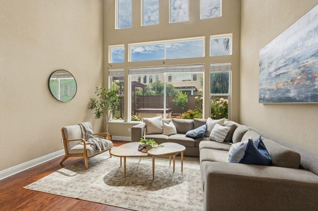 2218 Endeavor Way, Sacramento, CA 95834