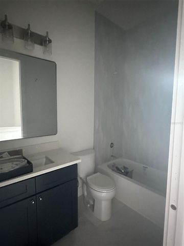 1525 29TH AVENUE N, St Petersburg, FL 33704