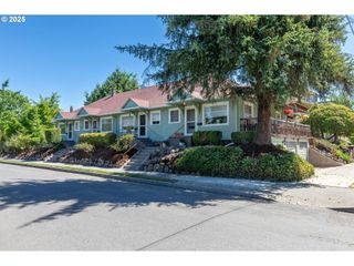 -1 Se 40TH Ave, Portland, OR 97214