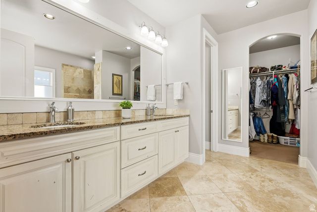 2203 E FAIR WINNS LN, Draper, UT 84020