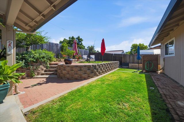 8609 El Sobrante Way, Orangevale, CA 95662