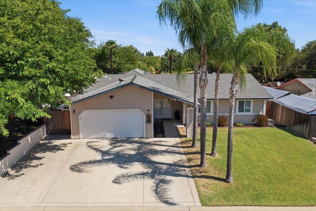 8609 El Sobrante Way, Orangevale, CA 95662