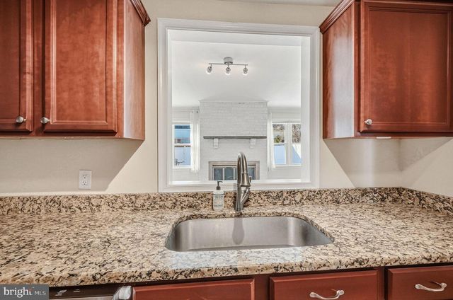 9 ALVIL RD, Wilmington, DE 19805