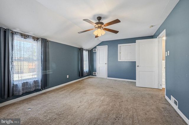 9 ALVIL RD, Wilmington, DE 19805