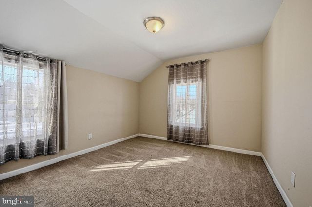 9 ALVIL RD, Wilmington, DE 19805