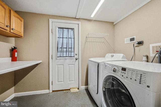 9 ALVIL RD, Wilmington, DE 19805