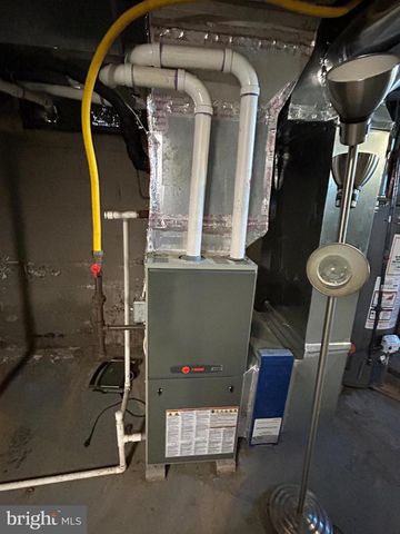 9 ALVIL RD, Wilmington, DE 19805