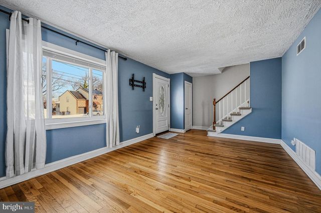 9 ALVIL RD, Wilmington, DE 19805