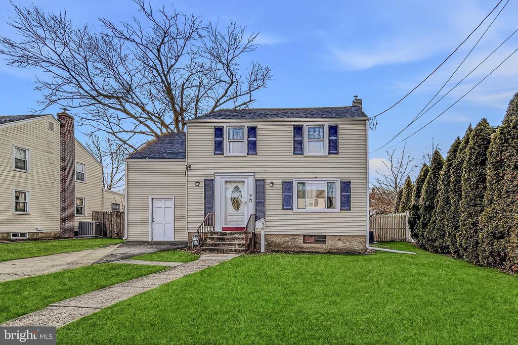 9 ALVIL RD, Wilmington, DE 19805