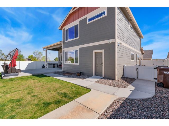 938 Scotch Pine Dr, Severance, CO 80550