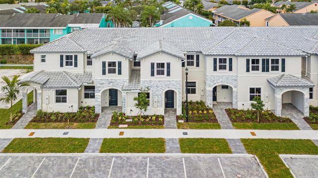 1870 SE 26th Ter, Homestead, FL 33035