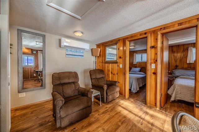 15 Knotty Pine Lane, Camdenton, MO 65020