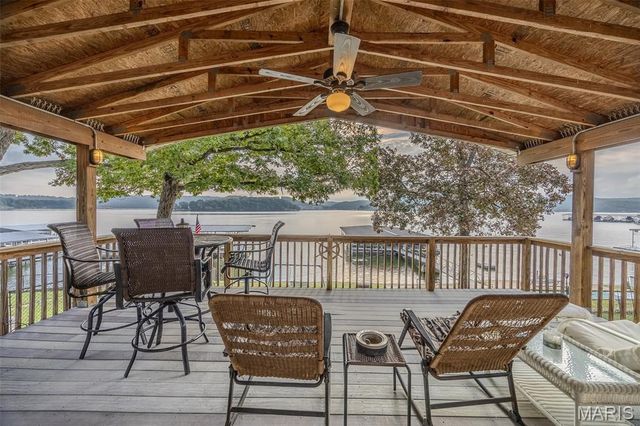 15 Knotty Pine Lane, Camdenton, MO 65020