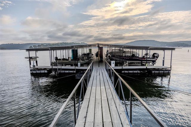 15 Knotty Pine Lane, Camdenton, MO 65020