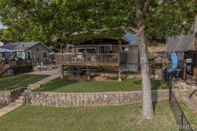 15 Knotty Pine Lane, Camdenton, MO 65020