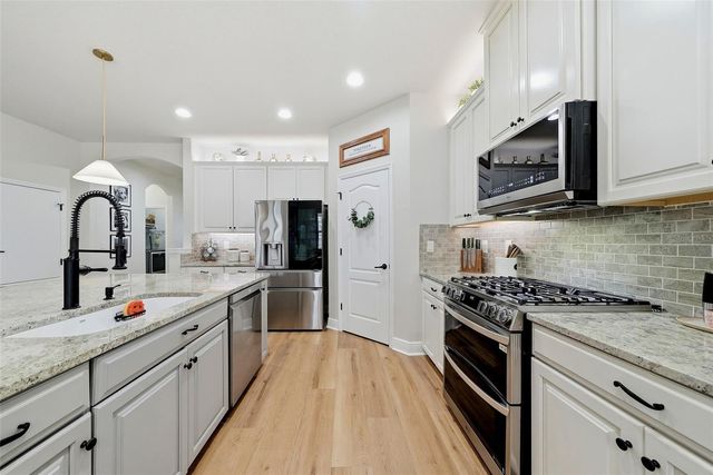 12204 BLUE PACIFIC DRIVE, Riverview, FL 33579