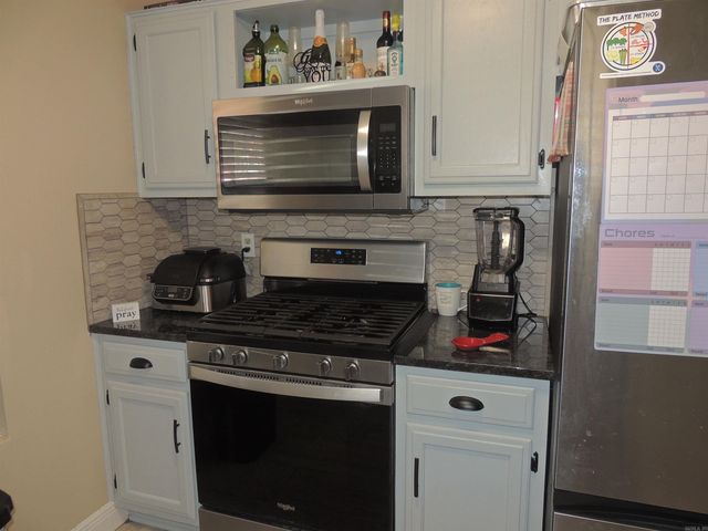 16 Red Oak Place, Maumelle, AR 72113