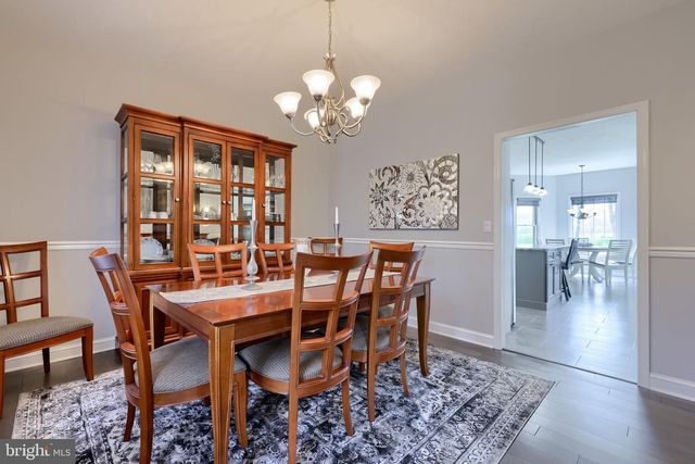 2702 CHESTNUT RUN RD, York, PA 17402